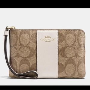 COACH Corner Zip Wristlet Pouch in Khaki Signature Canvas Chalk Stripe F58035